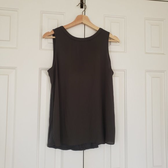 LOFT Dark Olive Sleeveless Blouse - Size MP - Picture 3 of 9